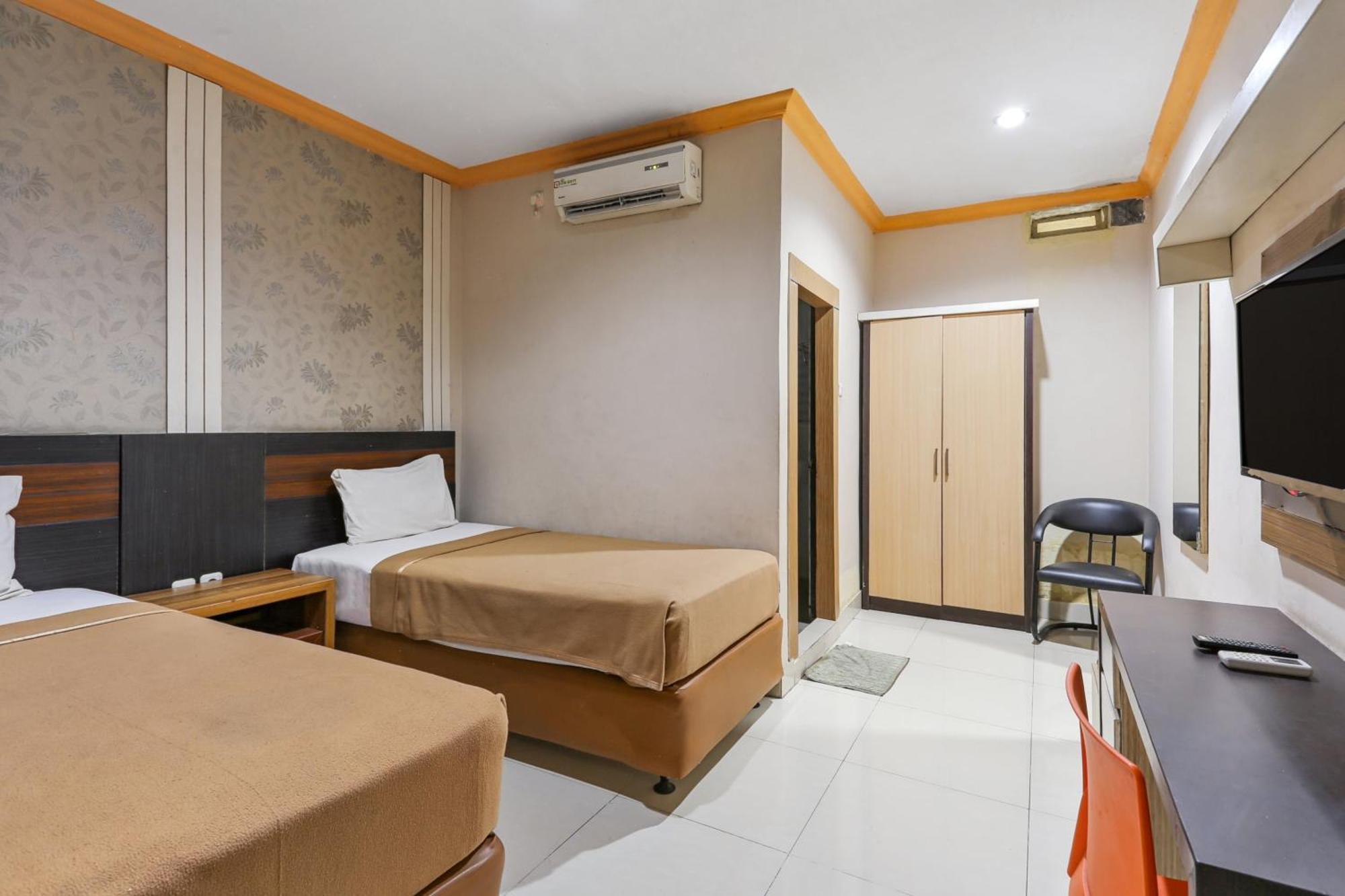 Collection O 93163 Hotel Grand Kartika Parepare المظهر الخارجي الصورة