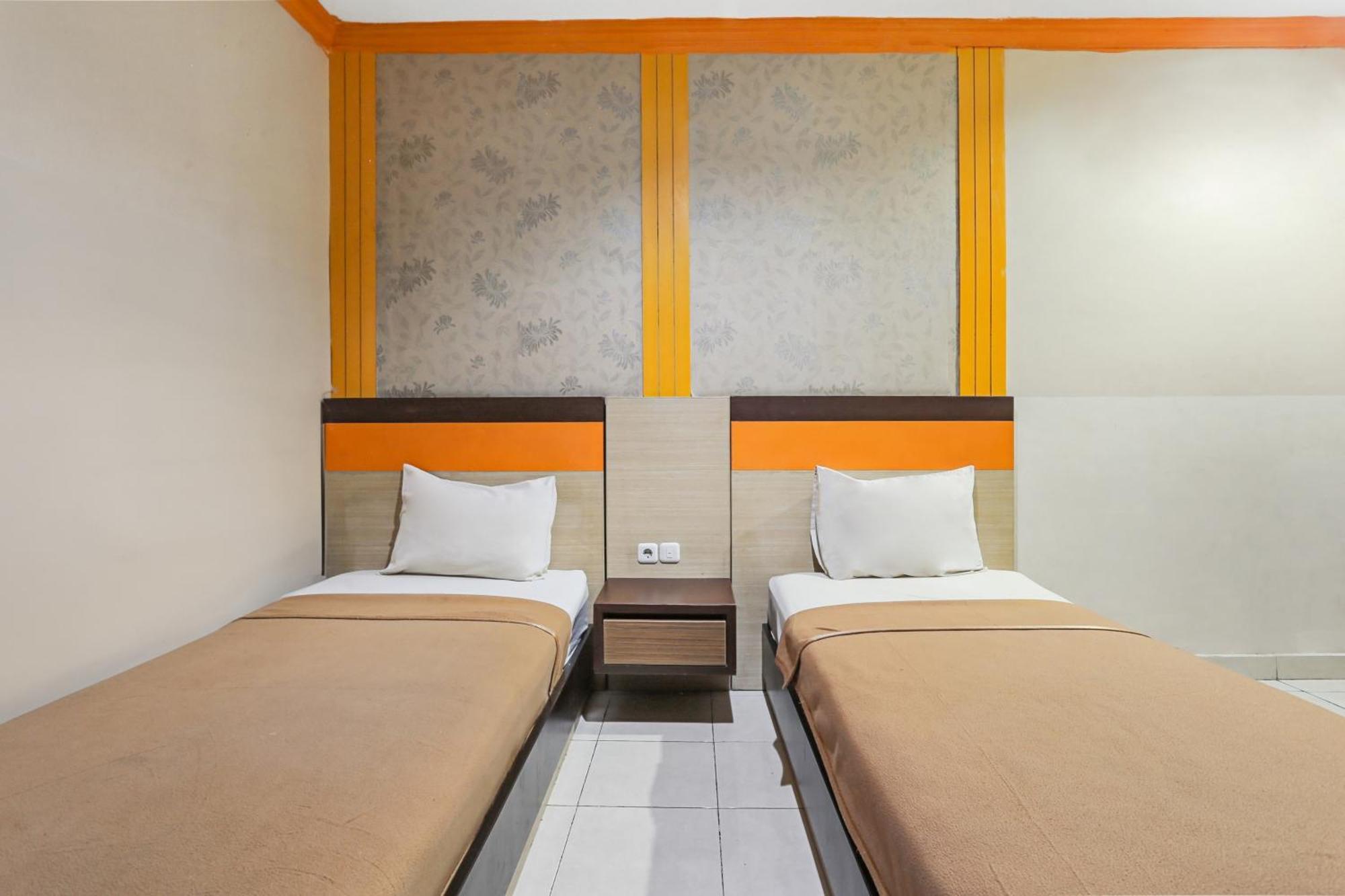 Collection O 93163 Hotel Grand Kartika Parepare المظهر الخارجي الصورة