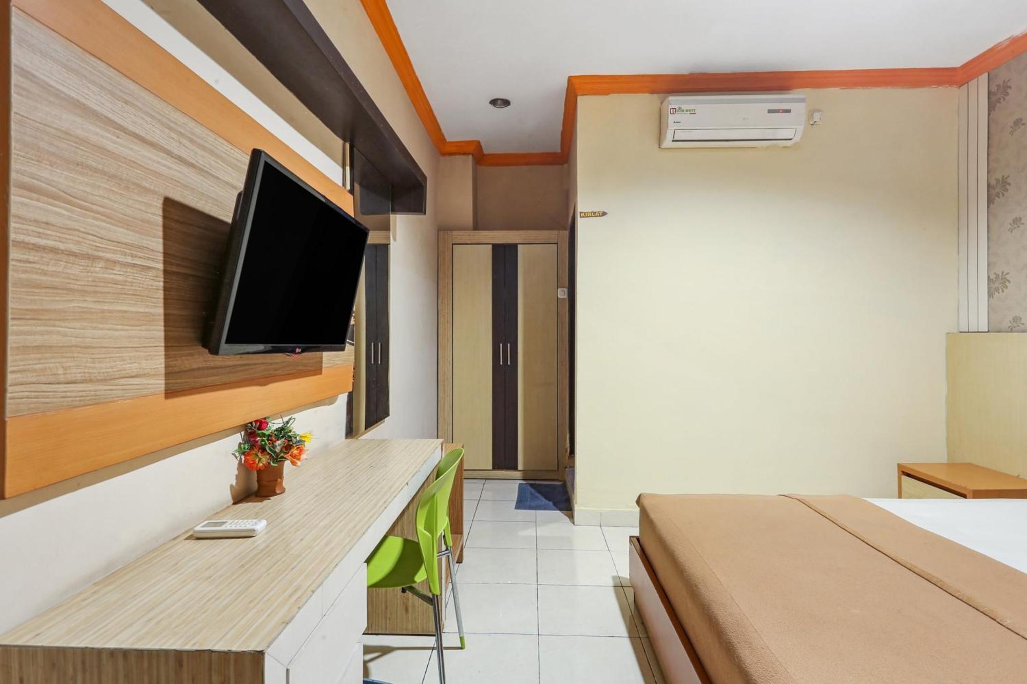 Collection O 93163 Hotel Grand Kartika Parepare المظهر الخارجي الصورة
