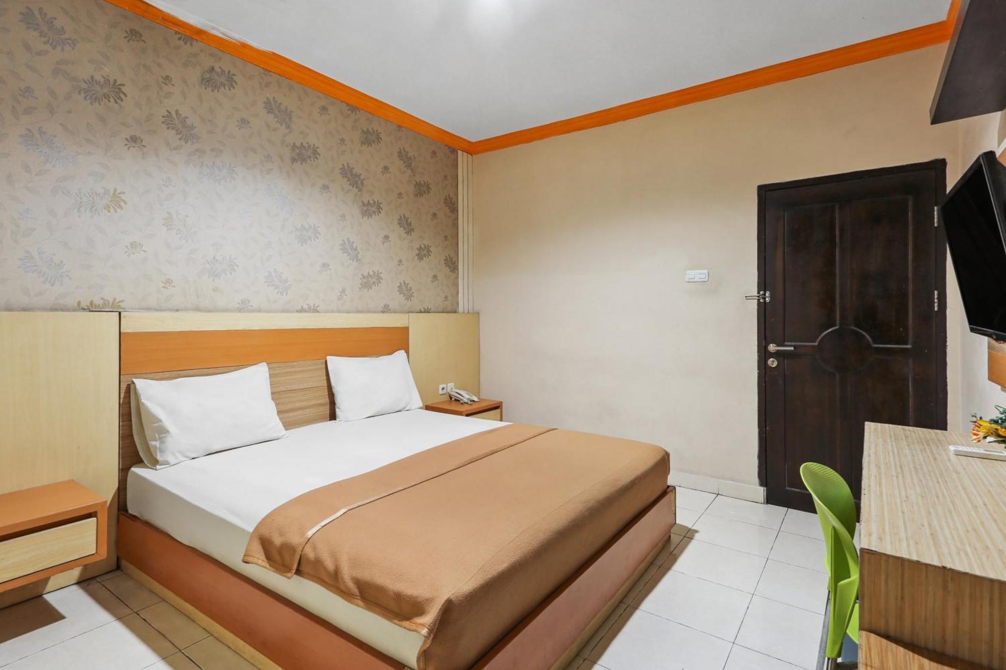 Collection O 93163 Hotel Grand Kartika Parepare المظهر الخارجي الصورة