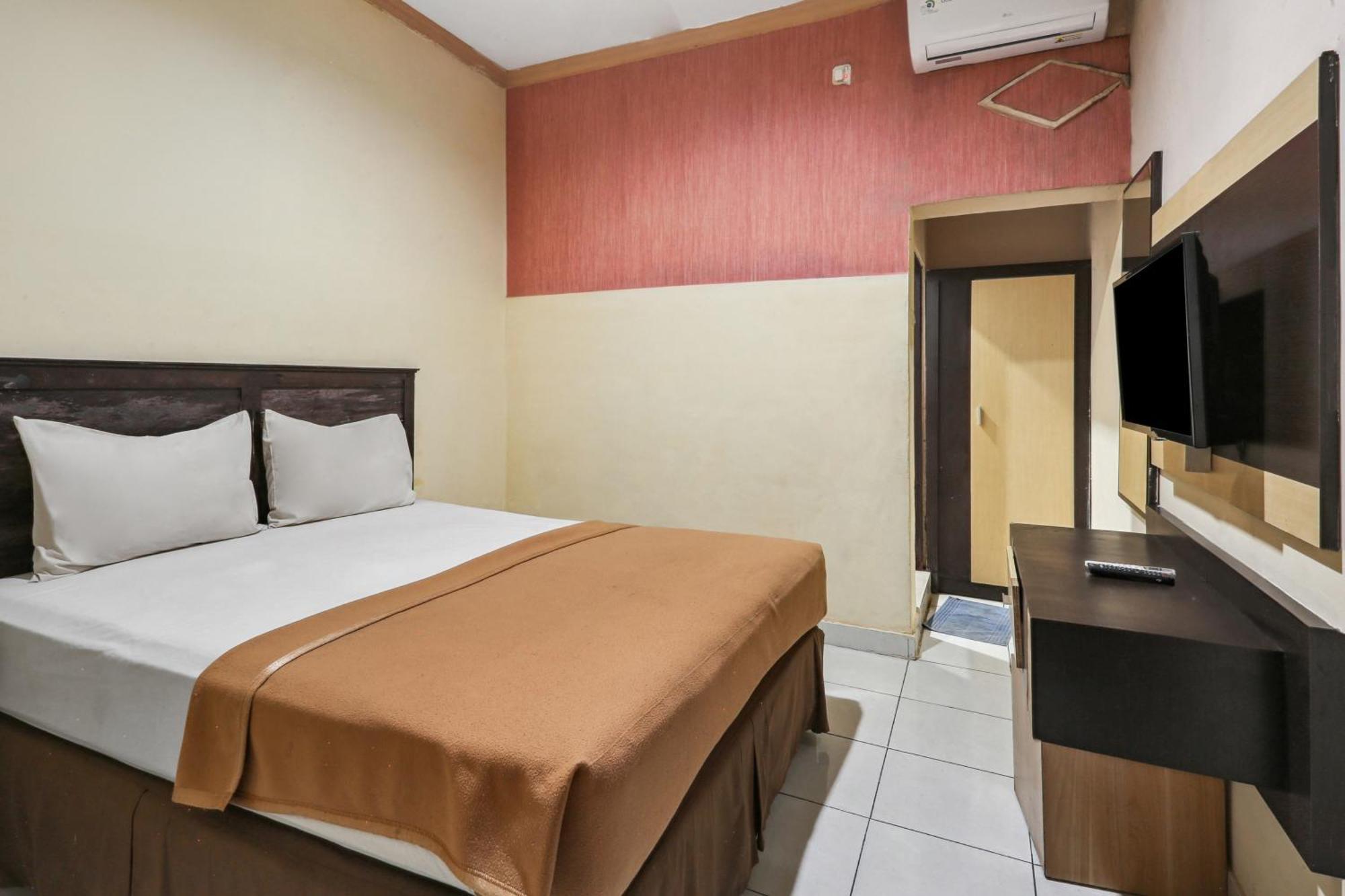 Collection O 93163 Hotel Grand Kartika Parepare المظهر الخارجي الصورة