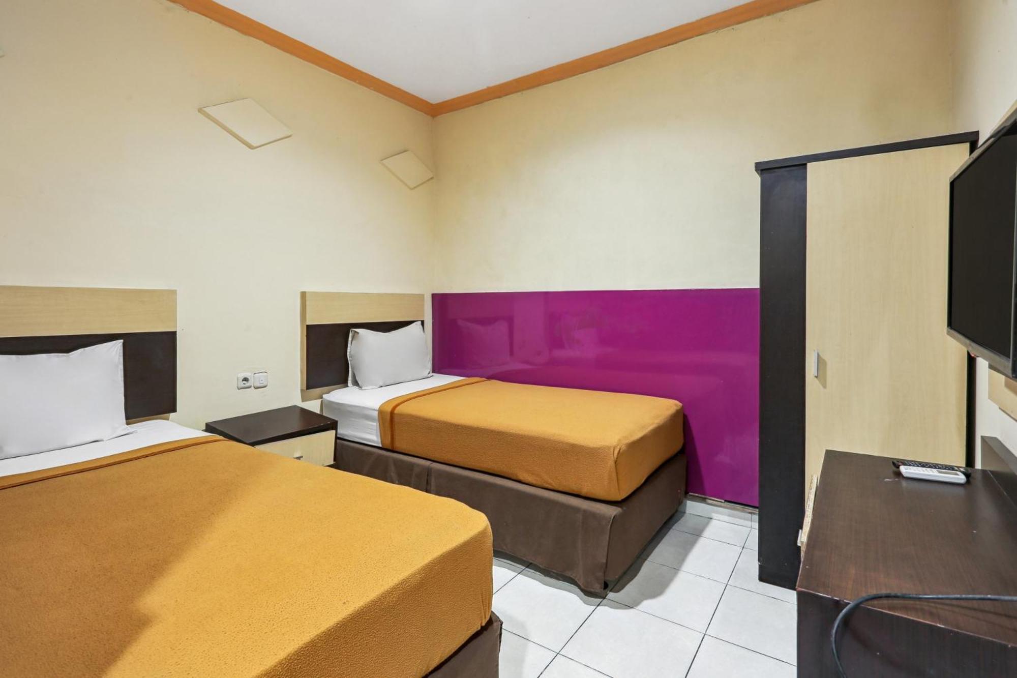 Collection O 93163 Hotel Grand Kartika Parepare المظهر الخارجي الصورة