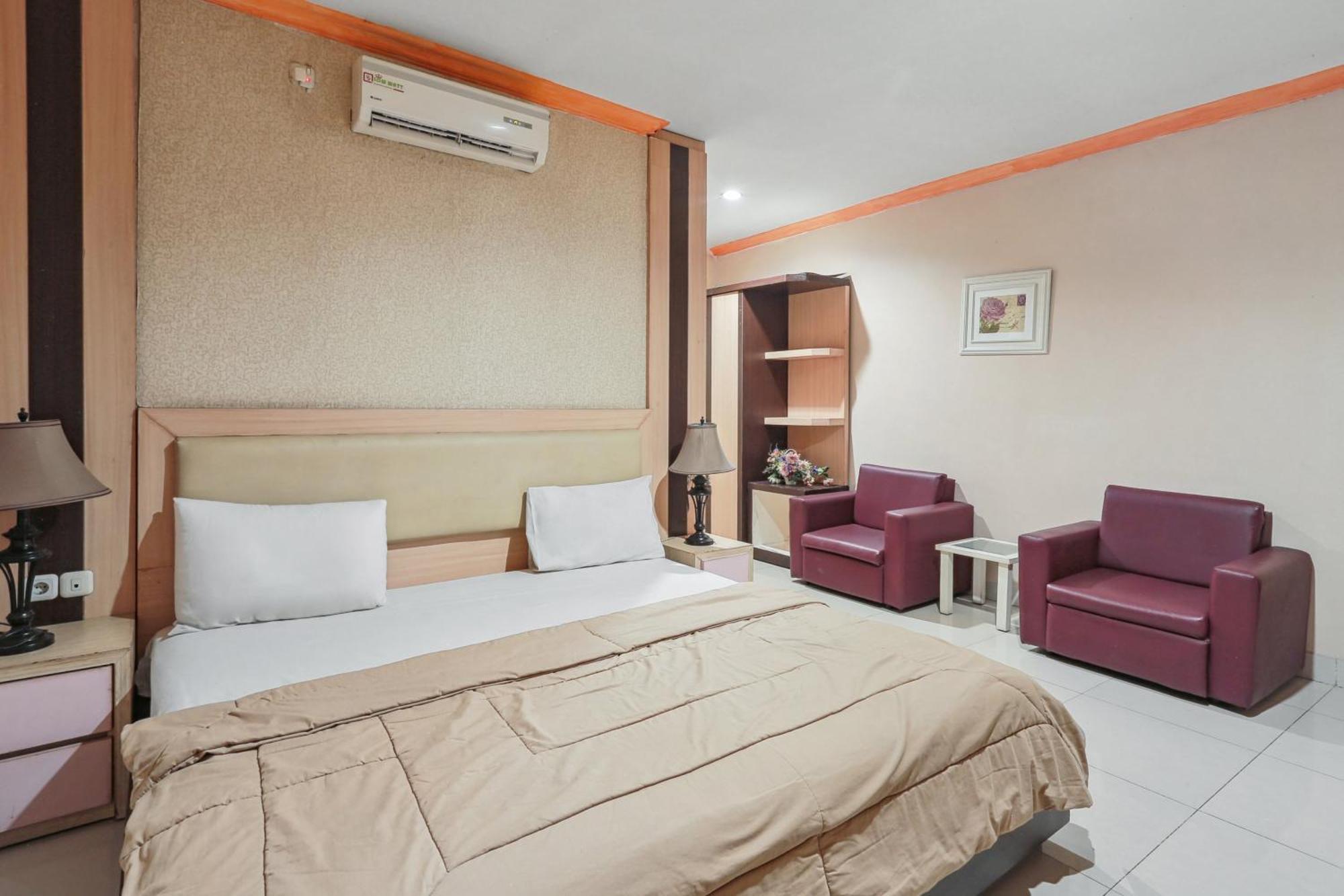 Collection O 93163 Hotel Grand Kartika Parepare المظهر الخارجي الصورة